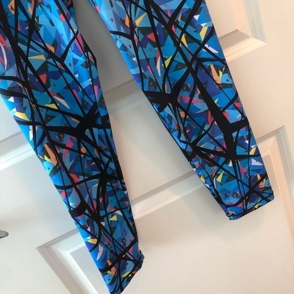 Activefit Sportswear Leggings Size M - Picture 5 of 12